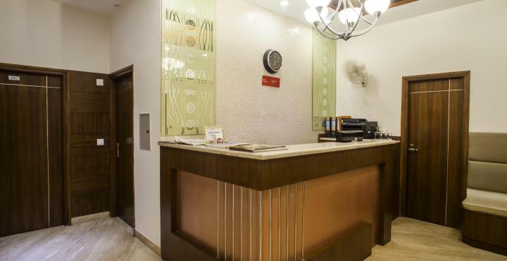 Mint Hotel Чандигарх Экстерьер фото